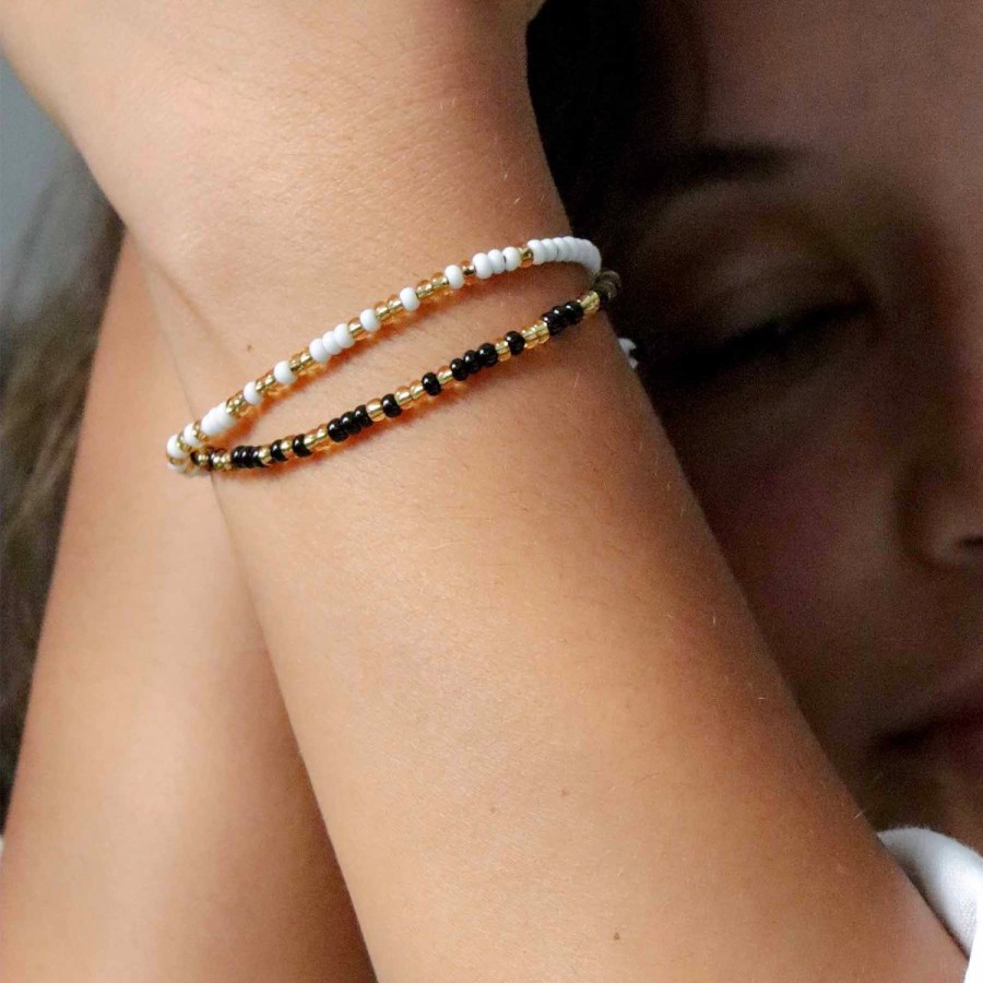 Fashion Return To Sender | Zwart Met Witte Morse Code Armband 'Hoop & Moed'